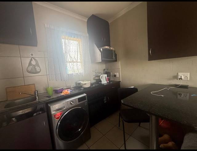 2 BEDROOM APARTMENT FOR SALE IN BONANNE